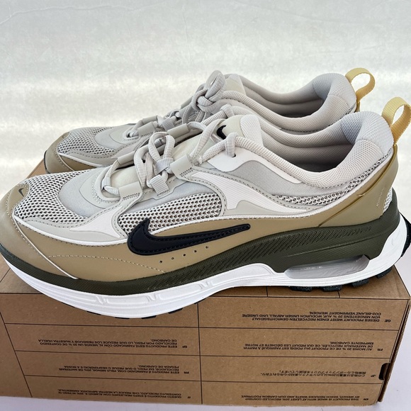 New Nike Women’s Air Max Bliss Shoes Size: 10 Flawed - Picture 3 of 15